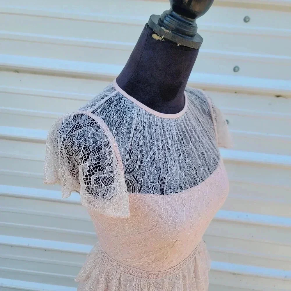 NWT ADRIANNA PAPELL Women's Satin Blush Pink Tiered Lace Mini A-Line Dress sz 0